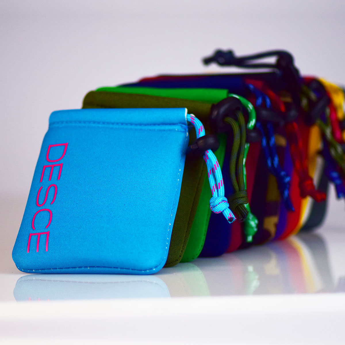 Desce Regular Pouch All IMG 2